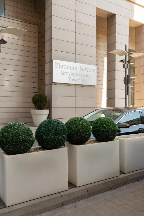 Platinum Towers Apartment With Parking By Renters Prestige Warsawa Bagian luar foto