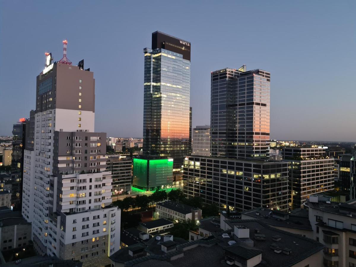 Platinum Towers Apartment With Parking By Renters Prestige Warsawa Bagian luar foto